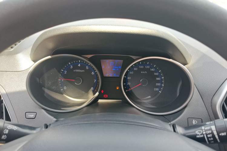 Used Hyundai ix35 2013 2.0L Automatic 2WD Comfort GL China IV Standard Instrument Cluster