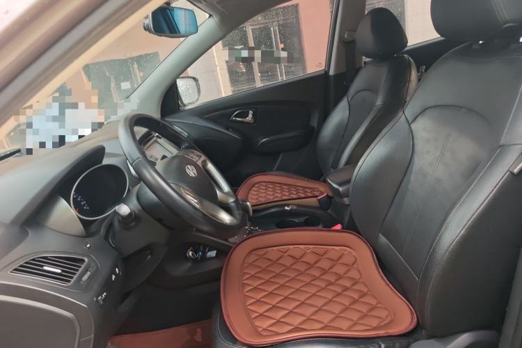 Used Hyundai ix35 2013 2.0L Automatic Two-Wheel Drive Smart GLS China IV Standard Left Front Seat