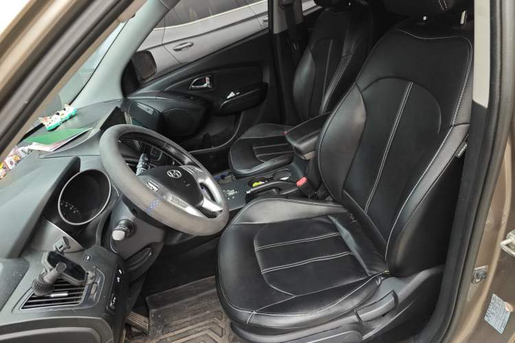 Used Hyundai ix35 2013 2.0L Automatic Two-Wheel Drive Smart GLS China IV Standard Left Front Seat