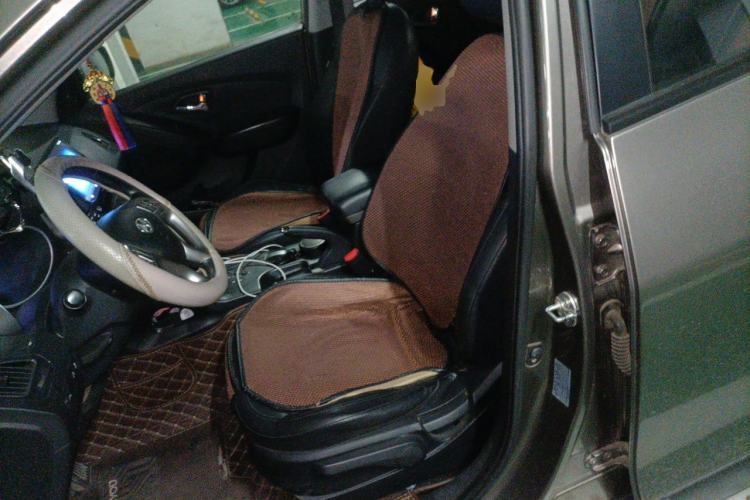 Used Hyundai ix35 2013 2.0L Automatic Two-Wheel Drive Smart GLS China IV Standard Left Front Seat