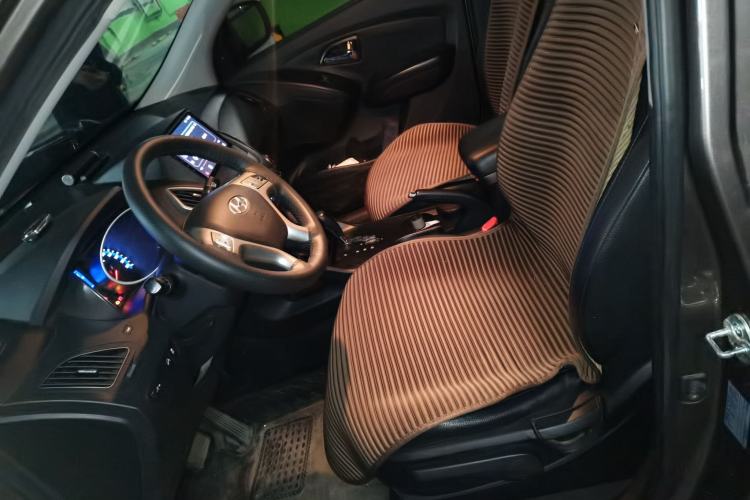 Used Hyundai ix35 2013 2.0L Automatic Two-Wheel Drive Smart GLS China IV Standard Left Front Seat