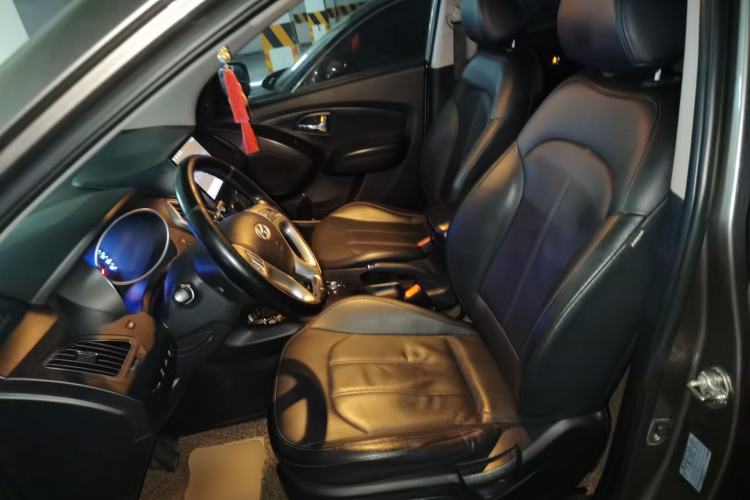 Used Hyundai ix35 2013 2.0L Automatic 4x4 Intelligent GLS China IV Standard Left Front Seat