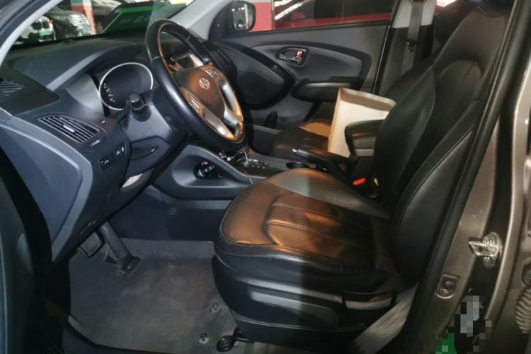 Used Hyundai ix35 2013 2.0L Automatic Two-Wheel Drive Smart GLS China IV Standard Left Front Seat