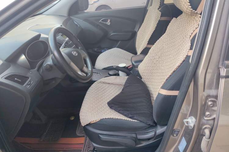 Used Hyundai ix35 2013 2.0L Automatic 2WD Comfort GL China IV Standard Left Front Seat