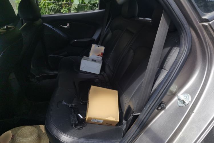 Used Hyundai ix35 2013 2.0L Automatic Two-Wheel Drive Smart GLS China IV Standard Left Rear Seat