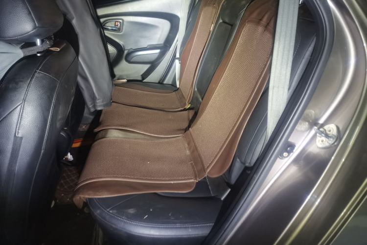 Used Hyundai ix35 2013 2.0L Automatic Two-Wheel Drive Smart GLS China IV Standard Left Rear Seat