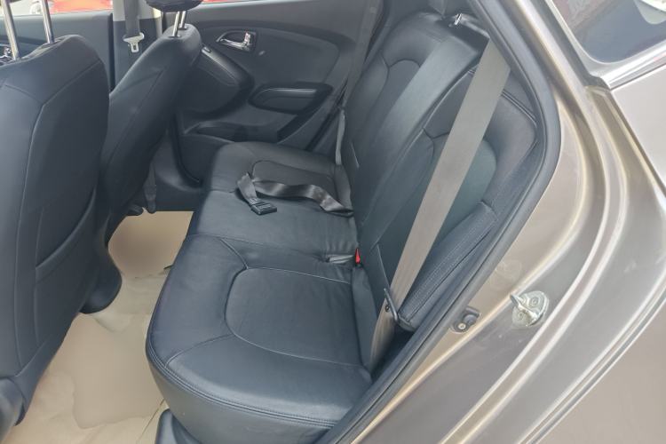 Used Hyundai ix35 2013 2.0L Automatic 2WD Comfort GL China IV Standard Left Rear Seat