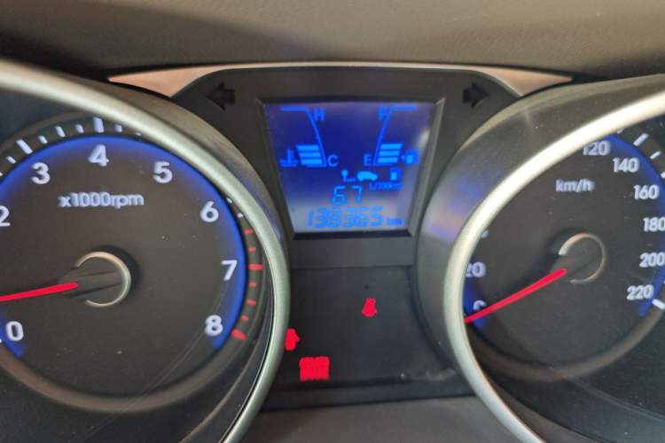 Used Hyundai ix35 2013 2.0L Manual 2WD Comfort GL China IV Standard Odometer Close Up