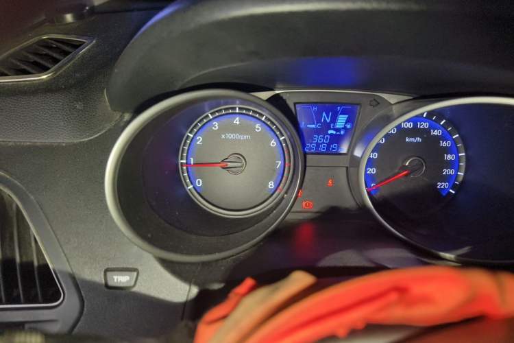 Used Hyundai ix35 2013 2.0L Automatic 2WD Comfort GL China IV Standard Odometer Close Up