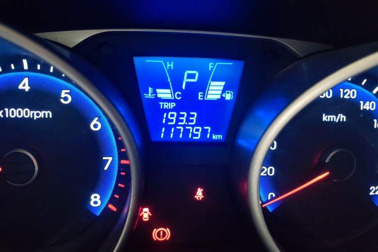 Used Hyundai ix35 2013 2.0L Automatic 2WD Comfort GL China IV Standard Odometer Close Up