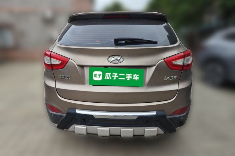 Used Hyundai ix35 2013 2.0L Automatic Two-Wheel Drive Smart GLS China IV Standard Rear