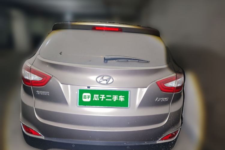 Used Hyundai ix35 2013 2.0L Automatic Two-Wheel Drive Smart GLS China IV Standard Rear