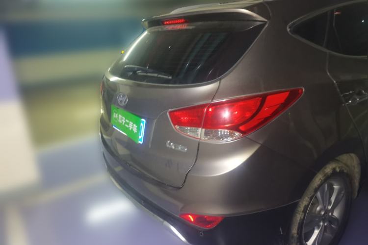 Used Hyundai ix35 2013 2.0L Automatic Two-Wheel Drive Smart GLS China IV Standard Rear