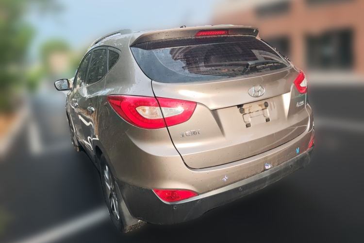 Used Hyundai ix35 2013 2.0L Automatic Two-Wheel Drive Smart GLS China IV Standard Rear Left 45 Deg