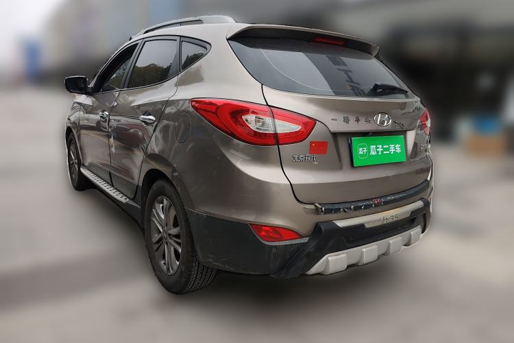 Used Hyundai ix35 2013 2.0L Automatic Two-Wheel Drive Smart GLS China IV Standard Rear Left 45 Deg