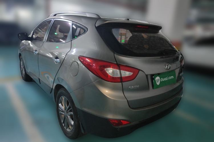 Used Hyundai ix35 2013 2.0L Automatic Two-Wheel Drive Smart GLS China IV Standard Rear Left 45 Deg