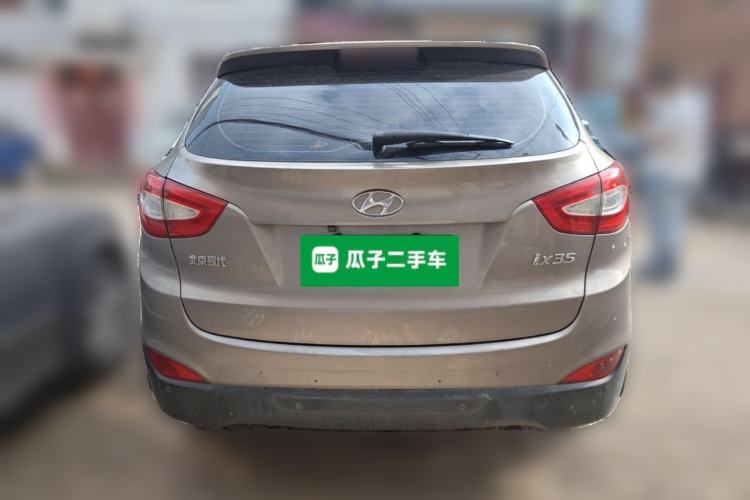 Used Hyundai ix35 2013 2.0L Automatic Two-Wheel Drive Smart GLS China IV Standard Rear