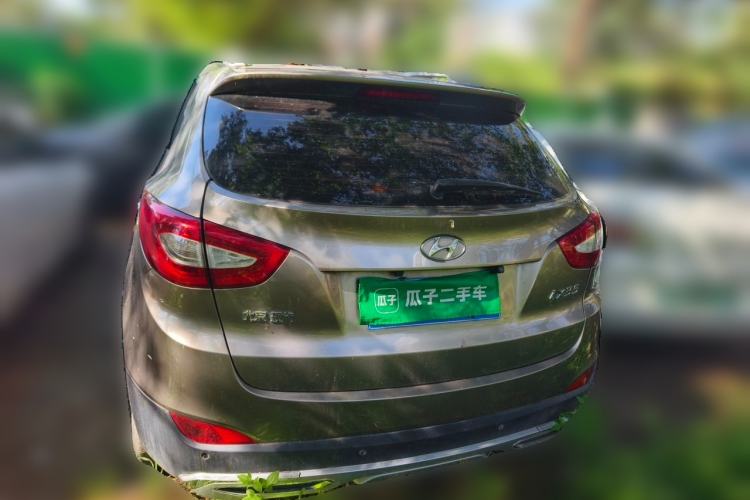 Used Hyundai ix35 2013 2.0L Automatic Two-Wheel Drive Smart GLS China IV Standard Rear