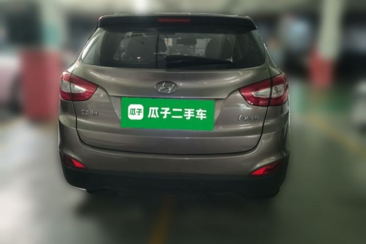 Used Hyundai ix35 2013 2.0L Automatic Two-Wheel Drive Smart GLS China IV Standard Rear
