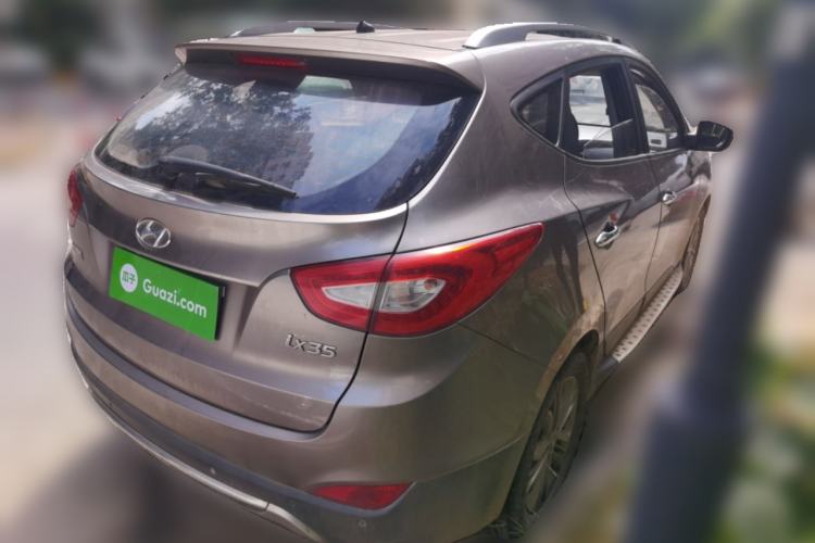Used Hyundai ix35 2013 2.0L Automatic Two-Wheel Drive Smart GLS China IV Standard Rear Right 45 Deg