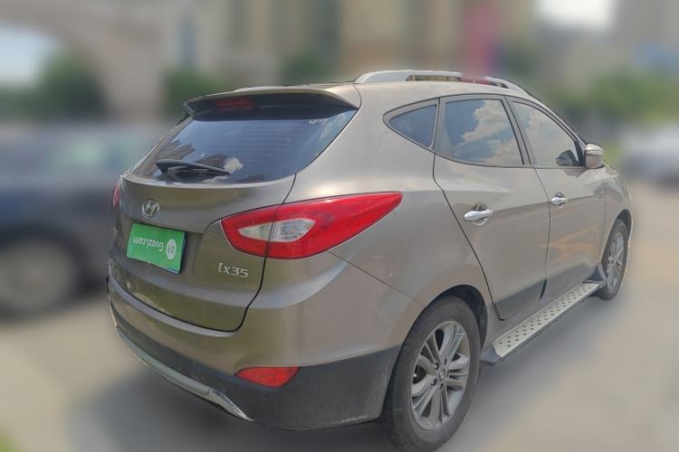 Used Hyundai ix35 2013 2.0L Automatic Two-Wheel Drive Smart GLS China IV Standard Rear Right 45 Deg