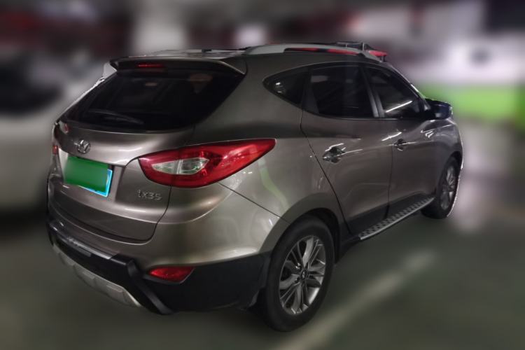 Used Hyundai ix35 2013 2.0L Automatic Two-Wheel Drive Smart GLS China IV Standard Rear Right 45 Deg