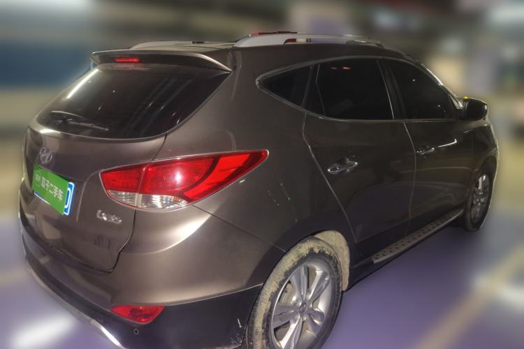 Used Hyundai ix35 2013 2.0L Automatic Two-Wheel Drive Smart GLS China IV Standard Rear Right 45 Deg