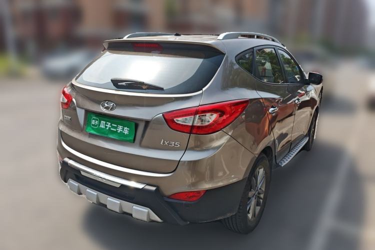 Used Hyundai ix35 2013 2.0L Automatic Two-Wheel Drive Smart GLS China IV Standard Rear Right 45 Deg