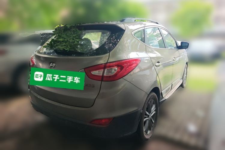 Used Hyundai ix35 2013 2.0L Automatic Two-Wheel Drive Smart GLS China IV Standard Rear Right 45 Deg