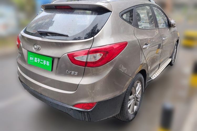 Used Hyundai ix35 2013 2.0L Automatic Two-Wheel Drive Smart GLS China IV Standard Rear Right 45 Deg