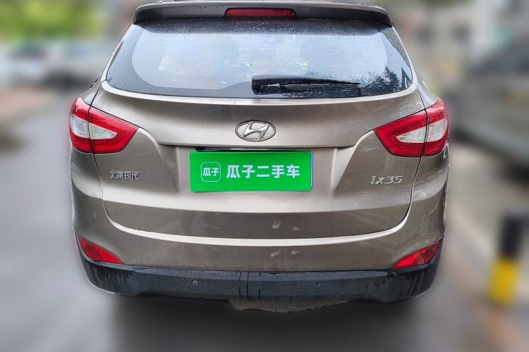 Used Hyundai ix35 2013 2.0L Automatic Two-Wheel Drive Smart GLS China IV Standard Rear