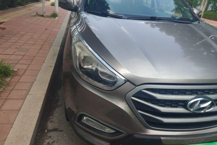 Used Hyundai ix35 2013 2.0L Automatic Two-Wheel Drive Smart GLS China IV Standard Right Front Headlight