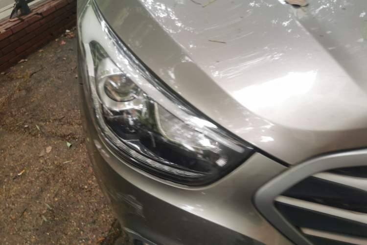 Used Hyundai ix35 2013 2.0L Automatic Two-Wheel Drive Smart GLS China IV Standard Right Front Headlight