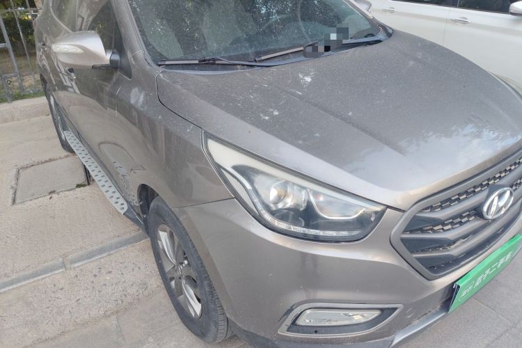 Used Hyundai ix35 2013 2.0L Automatic 2WD Comfort GL China IV Standard Right Front Headlight