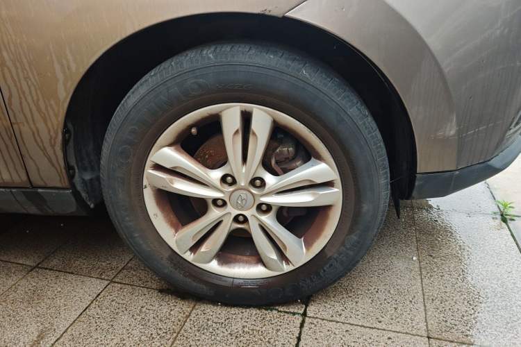Used Hyundai ix35 2013 2.0L Automatic Two-Wheel Drive Smart GLS China V Standard Right Front Wheel Hub