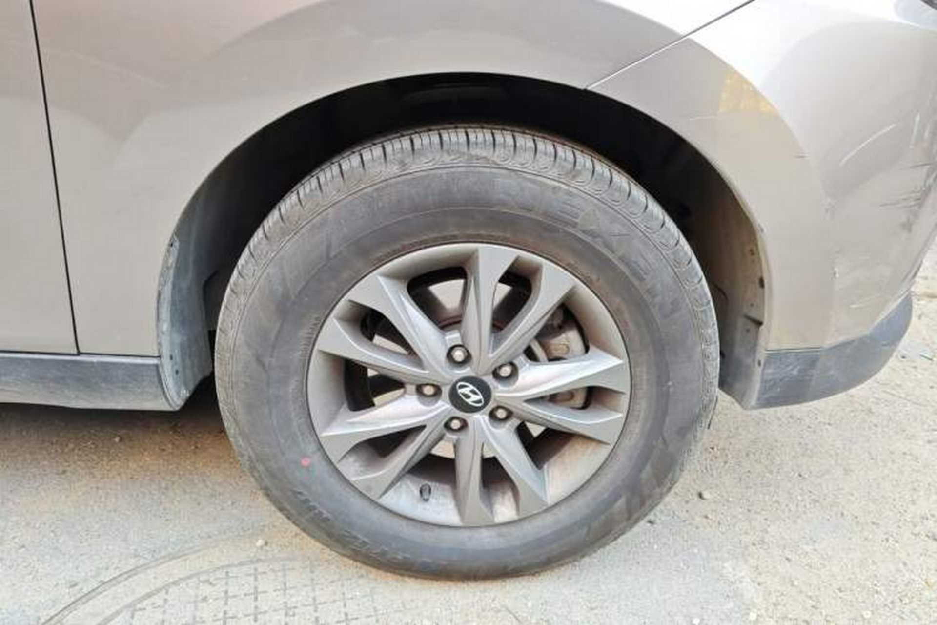 Used Hyundai ix35 2013 2.0L Automatic 2WD Comfort GL China IV Standard Right Front Wheel Hub
