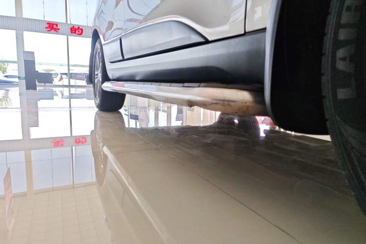 Used Hyundai ix35 2013 2.0L Automatic Two-Wheel Drive Smart GLS China IV Standard Right Side Sill
