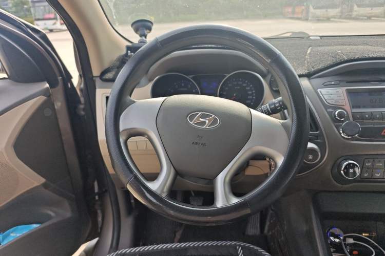 Used Hyundai ix35 2013 2.0L Manual 2WD Comfort GL China IV Standard Steering Wheel