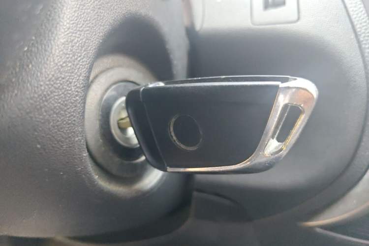 Used Hyundai ix35 2013 2.0L Automatic 2WD Comfort GL China IV Standard Vehicle Key