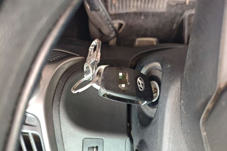 Used Hyundai ix35 2013 2.0L Automatic 2WD Comfort GL China IV Standard Vehicle Key