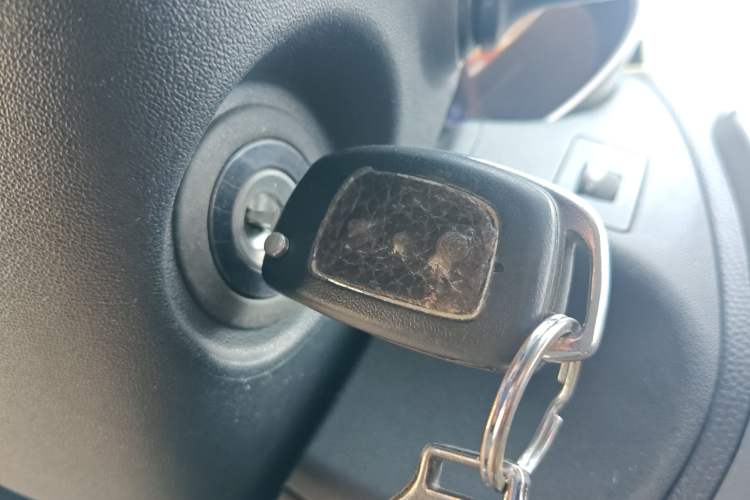 Used Hyundai ix35 2013 2.0L Automatic 2WD Comfort GL China IV Standard Vehicle Key