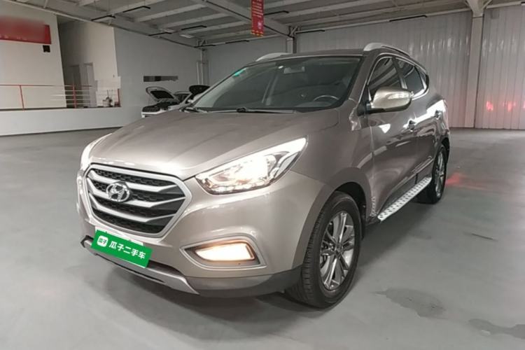 Used Hyundai ix35 2013 2.0L Automatic Two-Wheel Drive Smart GLS China IV Standard Guazi used car, China used car export, Used car for sale, Used Hyundai cars, Cheapest cars for sale