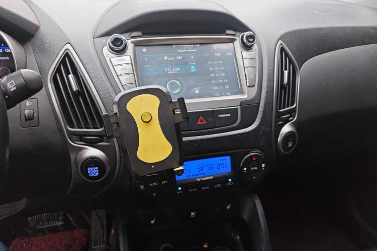 Used Hyundai ix35 2013 2.0L Automatic Two-Wheel Drive Smart GLS China IV Standard Audio And AC Panel