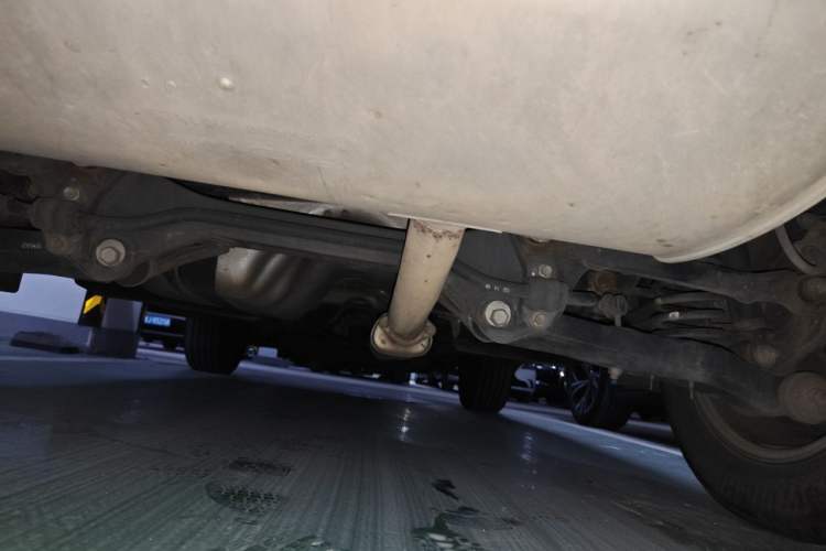 Used Hyundai ix35 2013 2.0L Automatic Two-Wheel Drive Smart GLS China IV Standard Chassis Rear