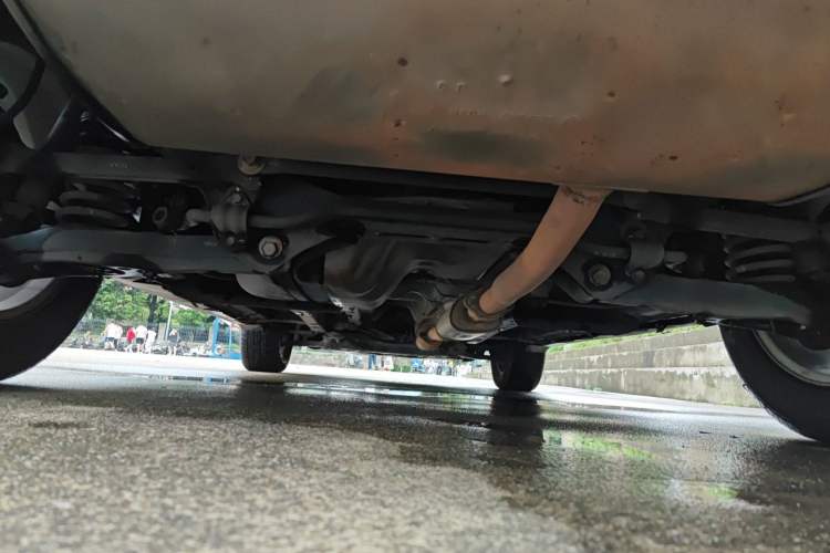 Used Hyundai ix35 2013 2.0L Automatic Two-Wheel Drive Smart GLS China IV Standard Chassis Rear