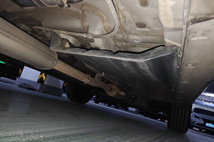 Used Hyundai ix35 2013 2.0L Automatic Two-Wheel Drive Smart GLS China IV Standard Chassis Rear Right