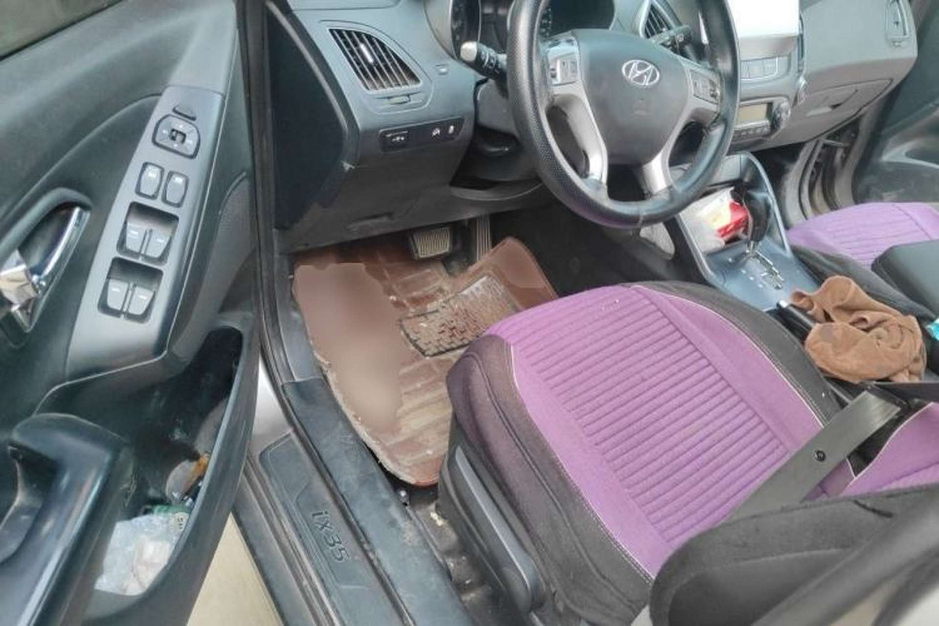 Used Hyundai ix35 2013 2.0L Automatic Two-Wheel Drive Smart GLS China IV Standard Driver Seat