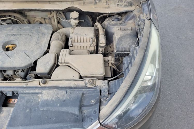 Used Hyundai ix35 2013 2.0L Automatic Two-Wheel Drive Smart GLS China IV Standard Engine Bay Left
