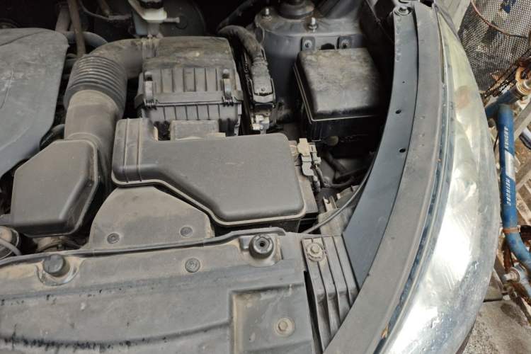 Used Hyundai ix35 2013 2.0L Automatic 4x4 Smart GLS China V Standard Engine Bay Left