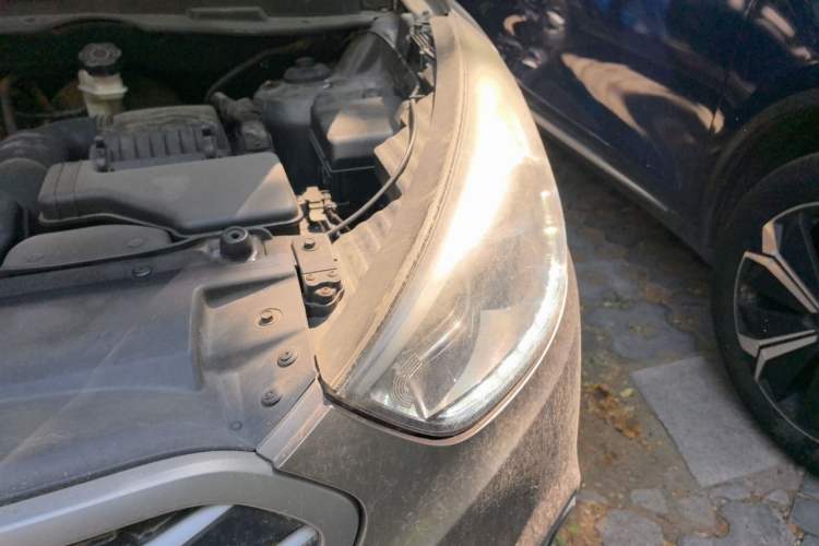 Used Hyundai ix35 2013 2.0L Automatic Two-Wheel Drive Smart GLS China IV Standard Engine Bay Left